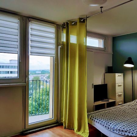 Appartamento Apartament Ostrowskiego Breslavia Esterno foto