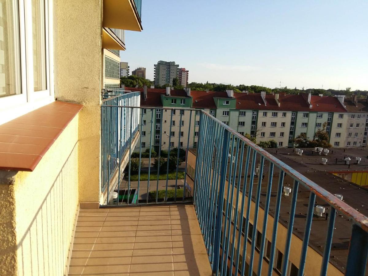 Appartamento Apartament Ostrowskiego Breslavia Esterno foto